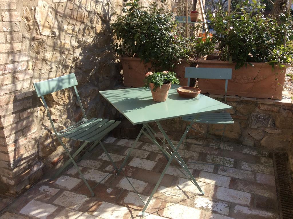 Agriturismo Le Canterie Radicondoli Luaran gambar