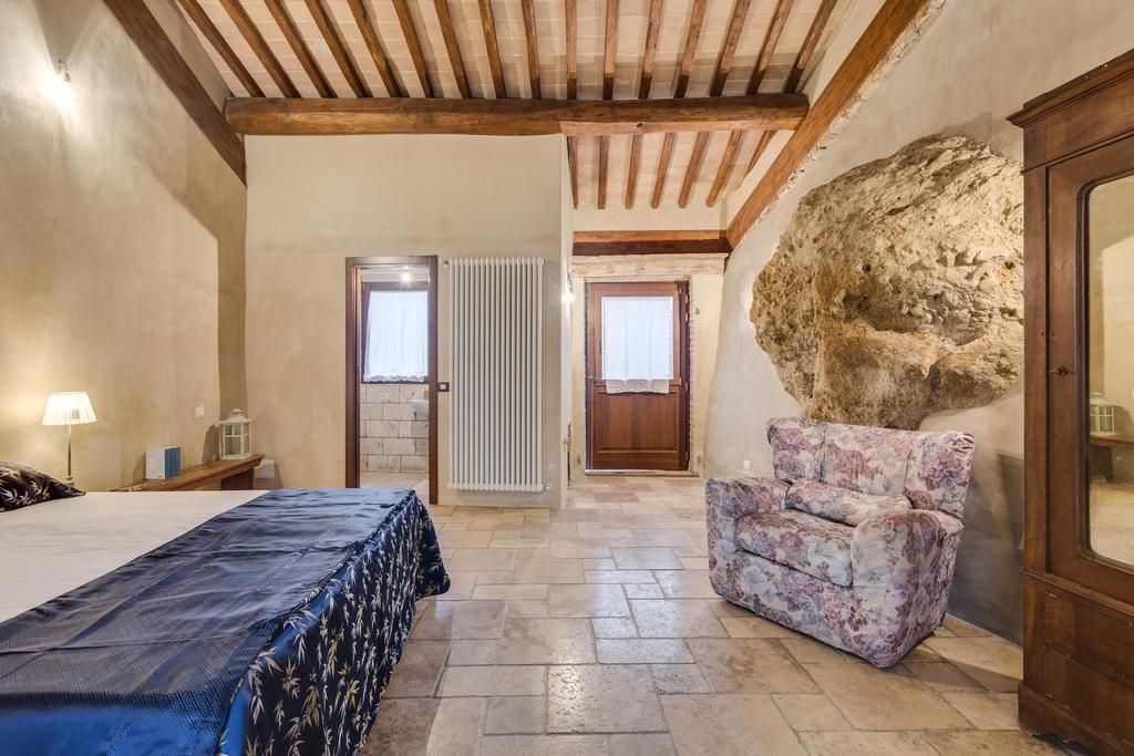 Agriturismo Le Canterie Radicondoli Luaran gambar