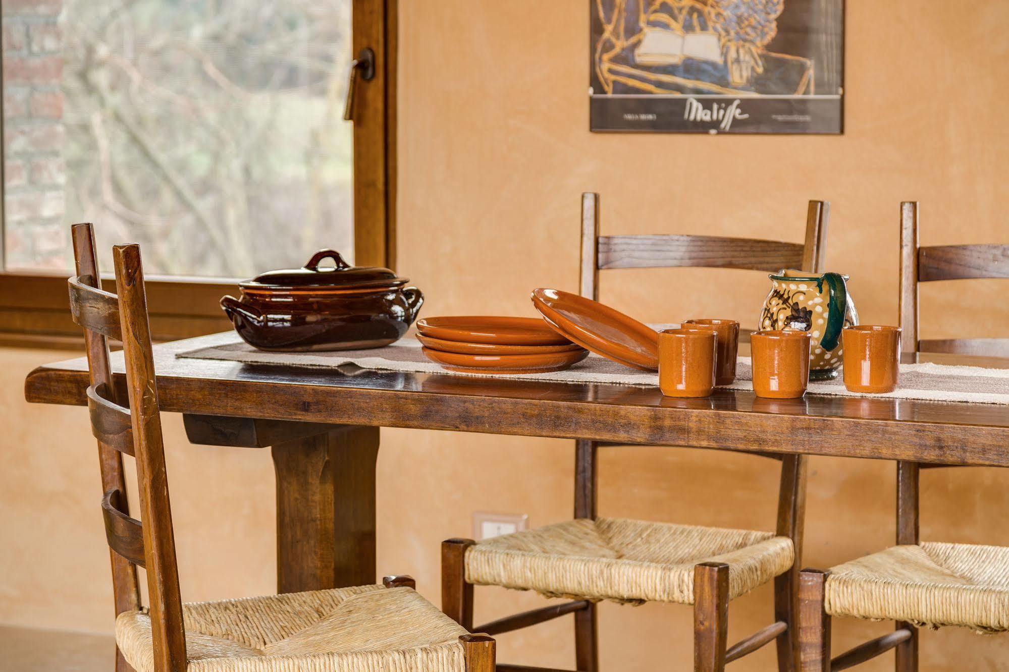 Agriturismo Le Canterie Radicondoli Luaran gambar