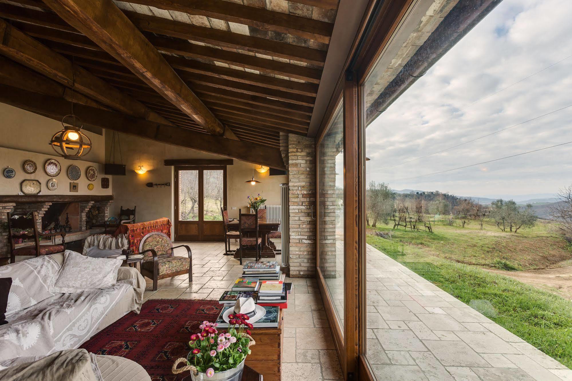 Agriturismo Le Canterie Radicondoli Luaran gambar
